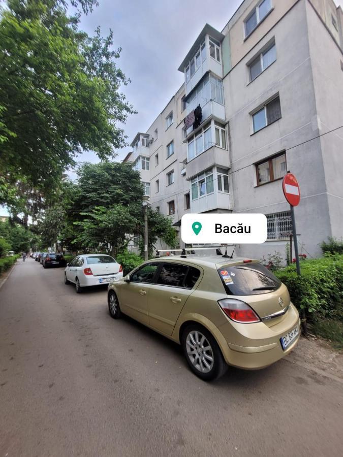 Christal Apartment Bacău Eksteriør billede